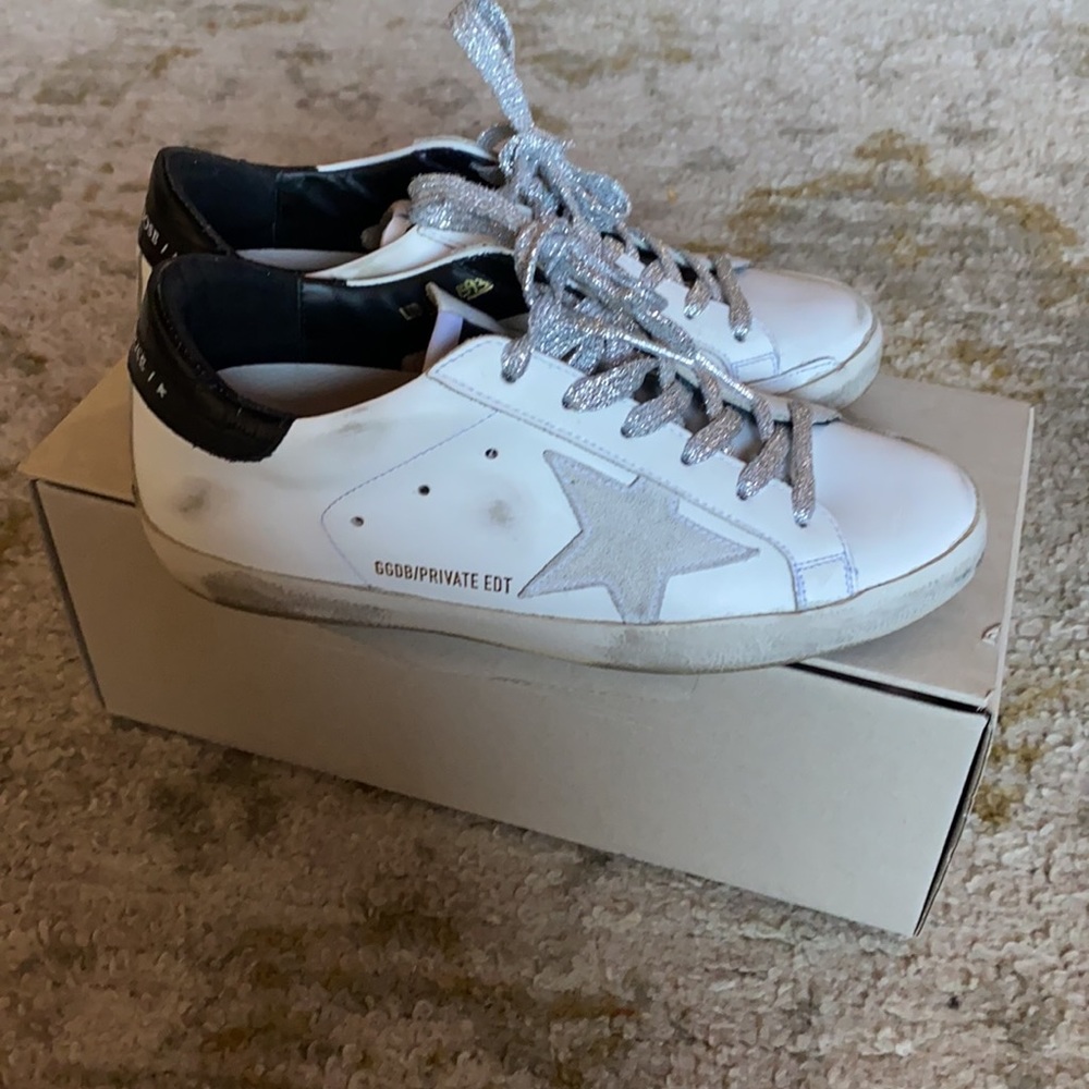 Authentic White Golden Goose tennis shoe